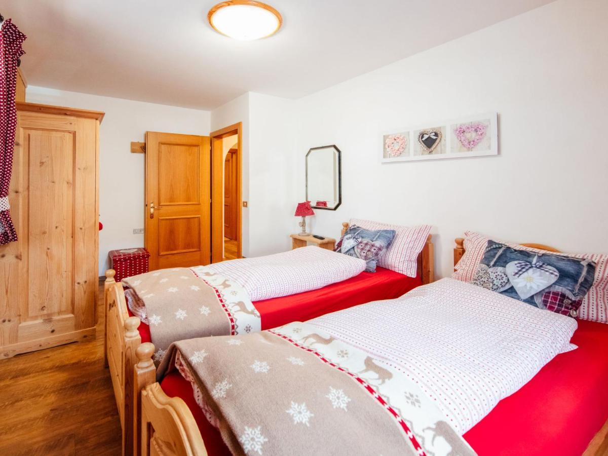 Apartment Brunel-1 By Interhome Pozza di Fassa Eksteriør billede